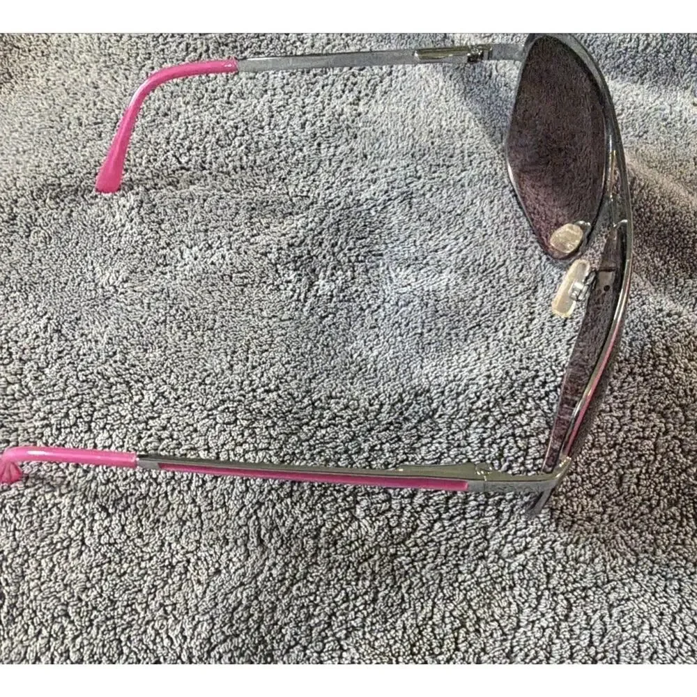 Steve Madden S5235 Barbiecore Aviator Sunglasses Silver Pink Oversized Gradient